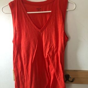 Madewell cotton v neck sleeveless tee